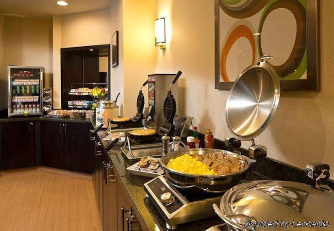 Springhill Suites By Marriott Fairbanks Exterior foto